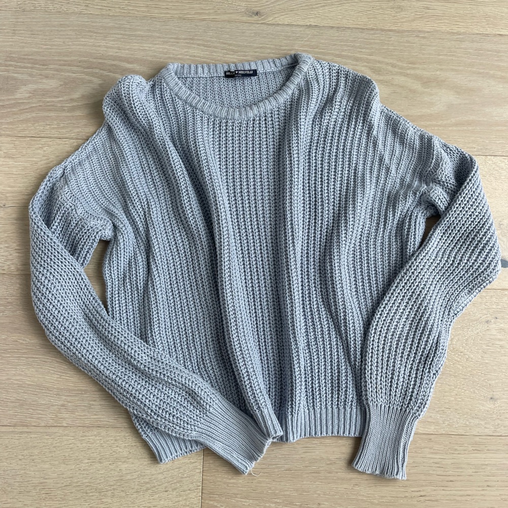 BRANDY MELVILLE SWEATER LIGHT BLUE